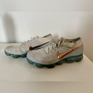 Nike - Air VaporMax Running Shoe- Women’s size 9.5